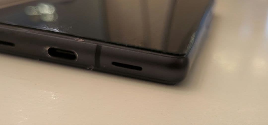 Google Pixel 7a チャコール128gb SIMフリー