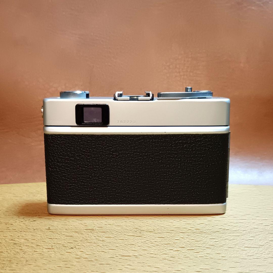 フィルムカメラ　コニカC35【美品、完動品】乃木坂46　五百城茉央、芦田愛菜