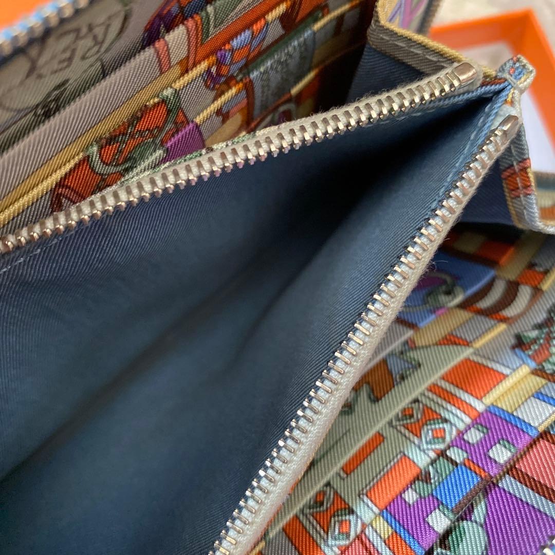 12345様　HERMES エルメス アザップロング シルクイン 長財布