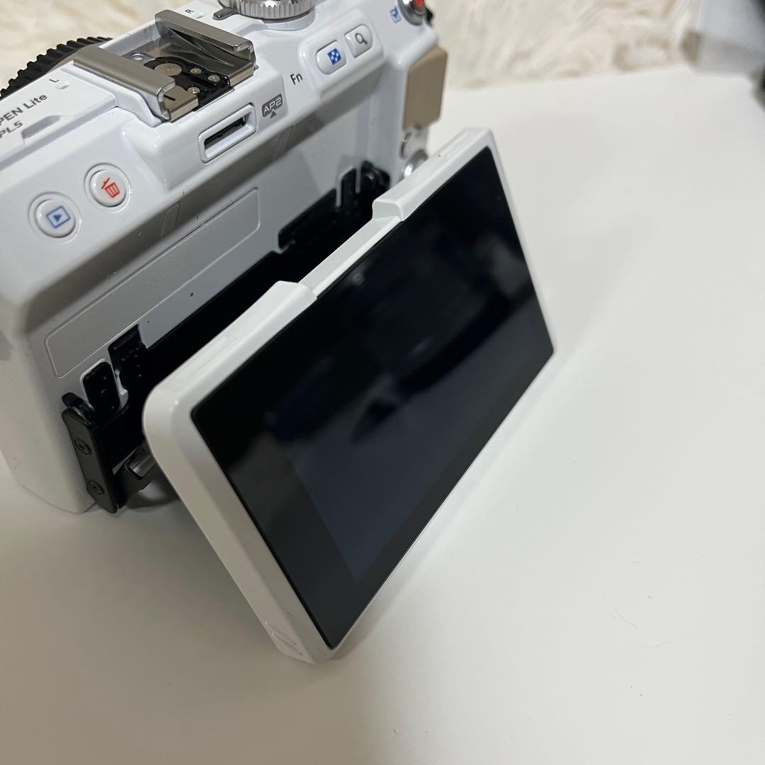 【極美品】OLYMPUS E-PL5 ダブルレンズ ミラーレス ストロボ付き