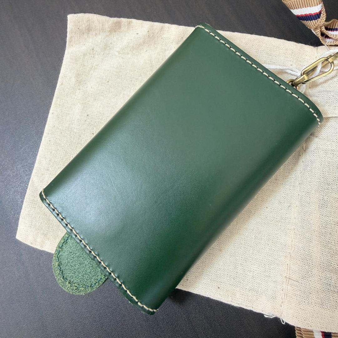 【新品未使用】イルビゾンテ 6連 キーケース グリーン