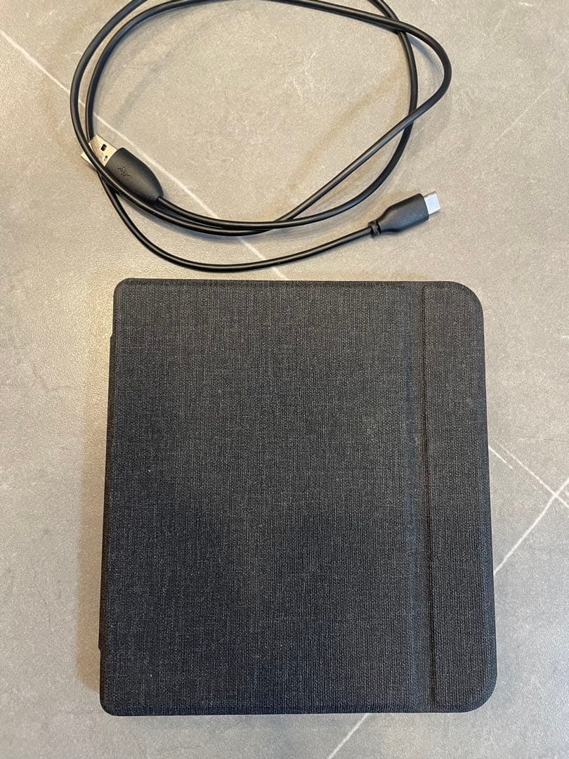 Kobo Libra 2 専用カバー付き