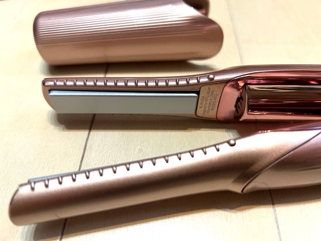 ReFa フィンガーアイロン ピンクRE-AS05A 美品　動作確認済