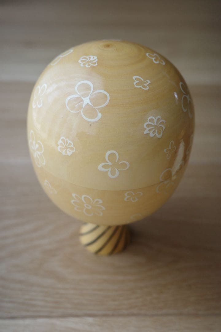 「Girl & Tree Cherry」　artek マトリョーシカ