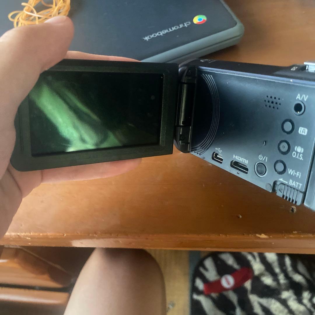 Panasonic HC-V520M ビデオカメラ 本体※動作未確認