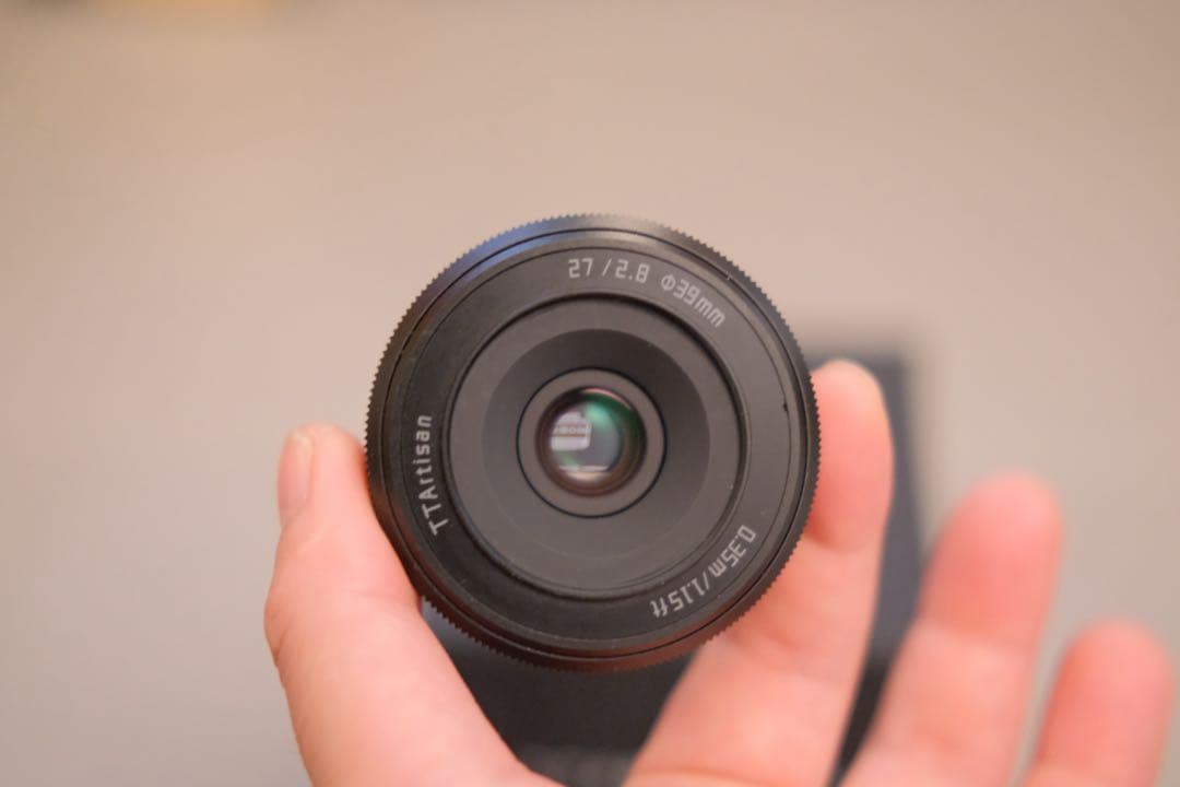 TTArtisan 27mm f/2.8 レンズ
