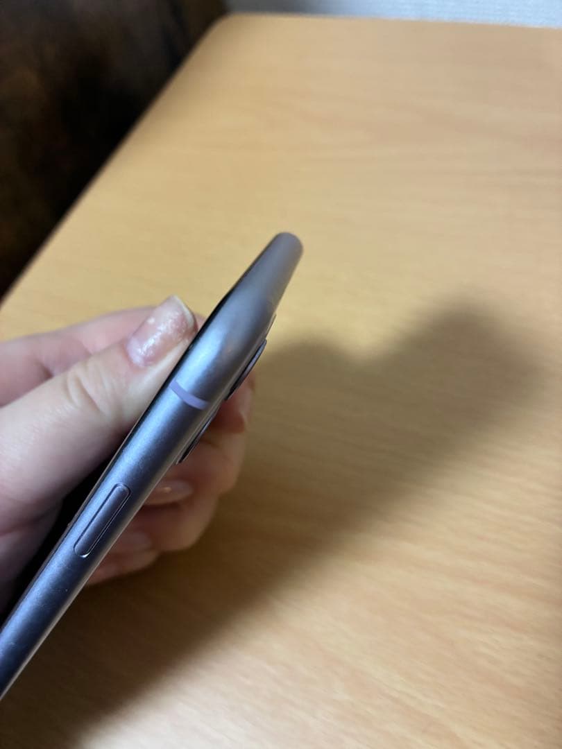 美品 Apple iPhone 11 ラベンダー 本体