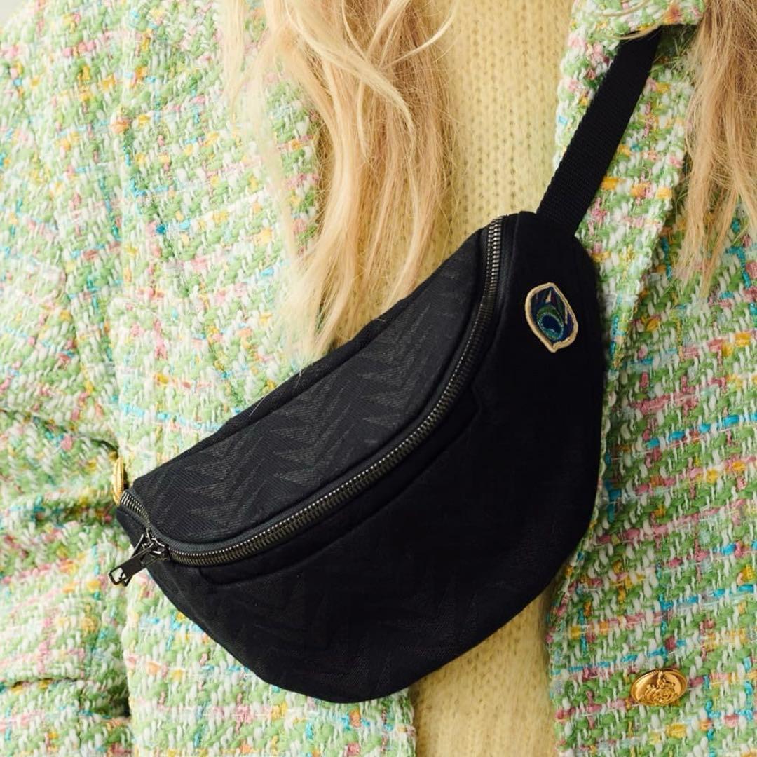 【新品未使用】artipoppe アーティポッペ ウエストバッグ