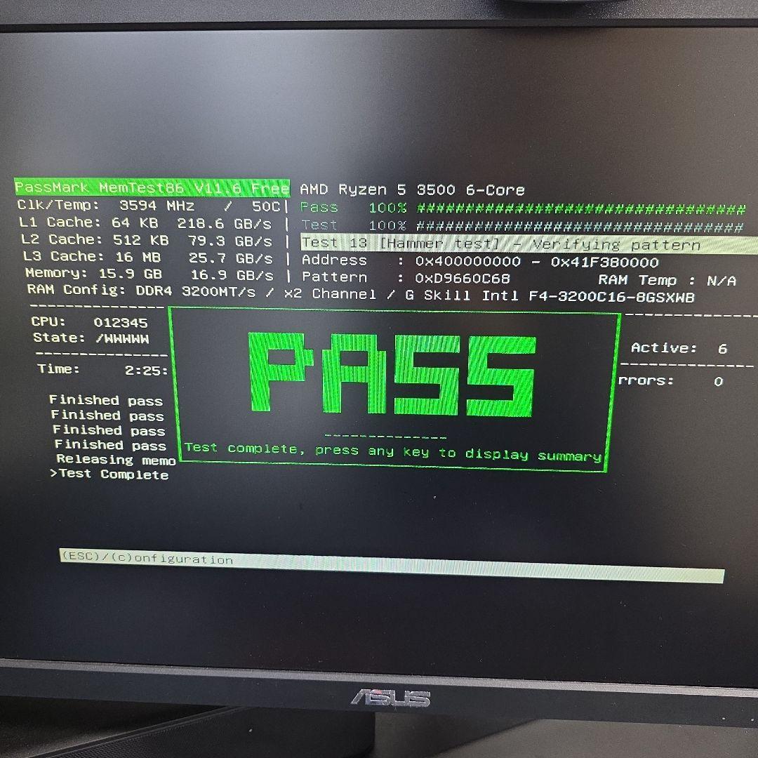 G.Skill F4-3200C16D-16GSXWB 8GB×2枚 16GB