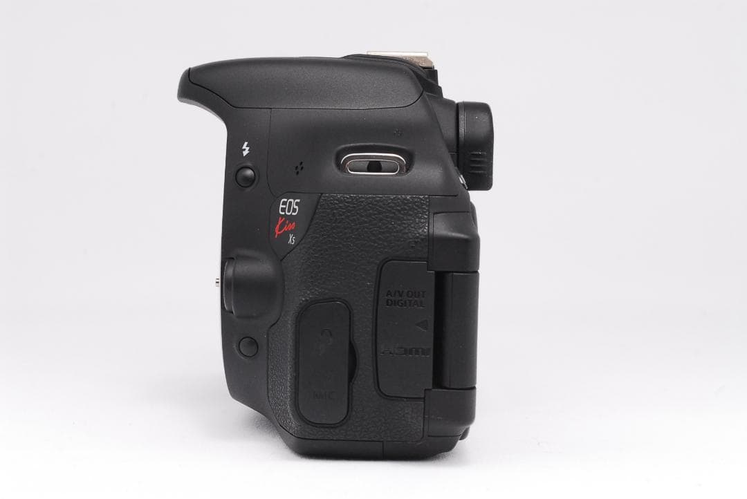 ⭐️初心者オススメ⭐️Canon EOS Kiss X5 一眼レフ