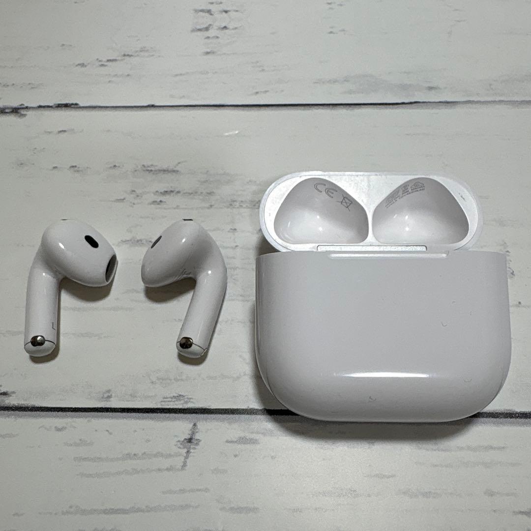 Apple AirPods 4 (ANC) 本体ノイズキャンセリング搭載　 中古