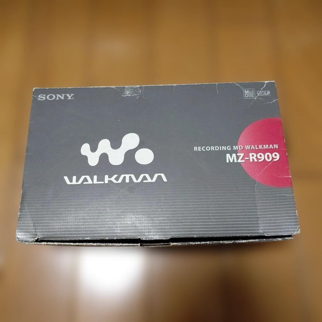 美品ほぼ完品 SONY レコーディングMDウォークマン MD-R909