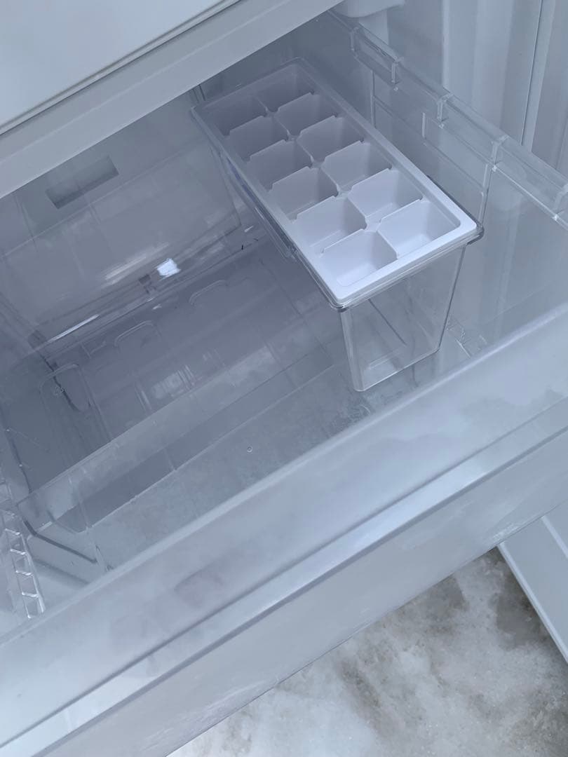 SHARP シャープ 冷蔵庫230L 2ドア SJ-BD23K-W 2023年製