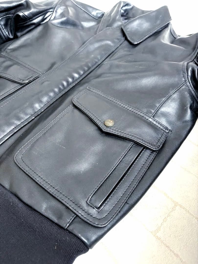 Willis& レザージャケット（牛革）　Mサイズ