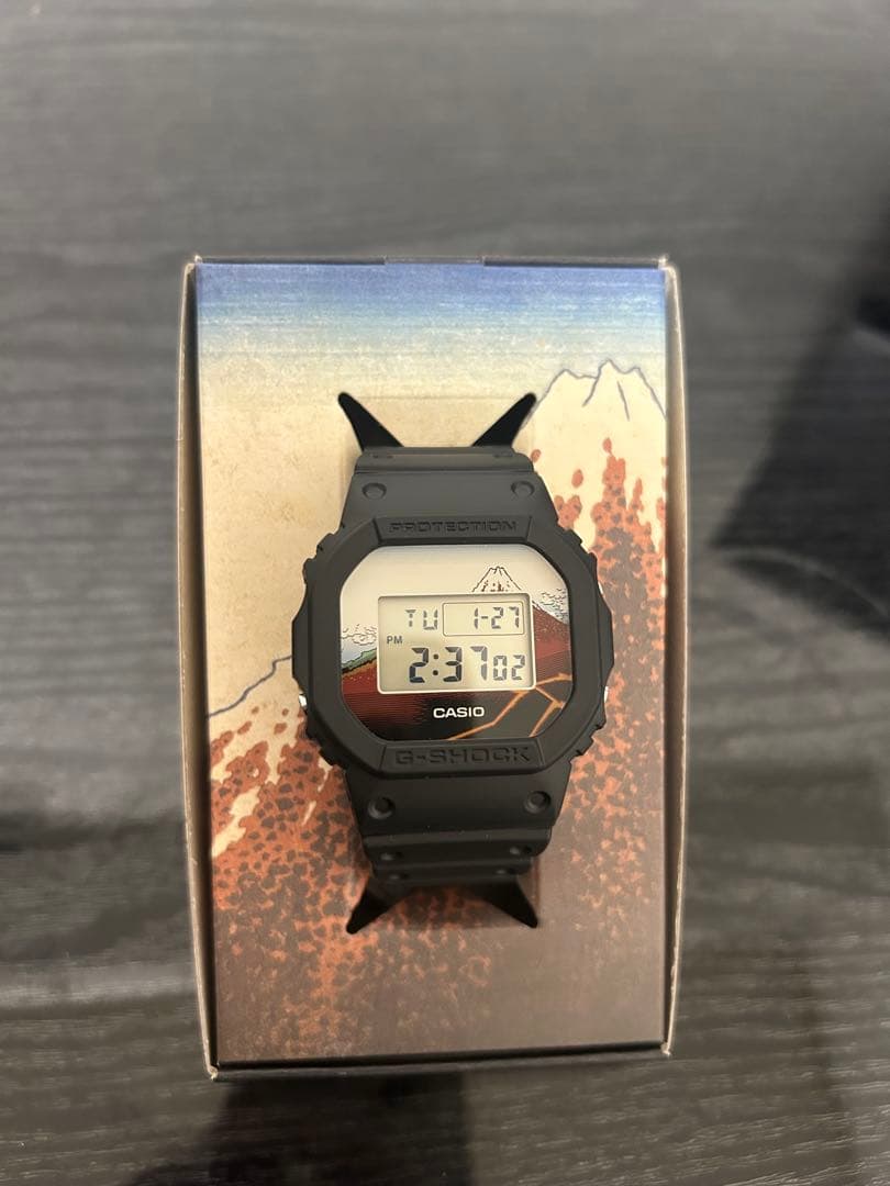 【極美品】G-SHOCK DW-5600KHSH25-1JR 北斎「赤富士」