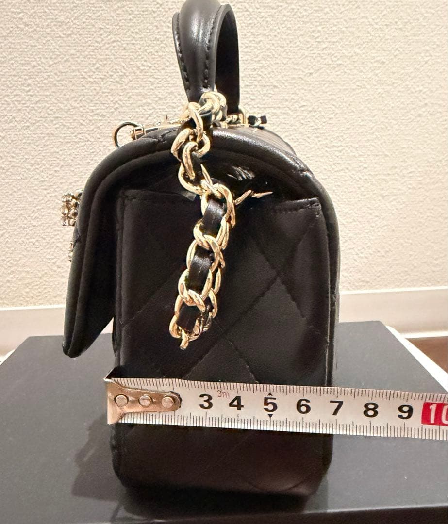 と*こ様 ノベルティ　ccロゴ　キルティングバッグ