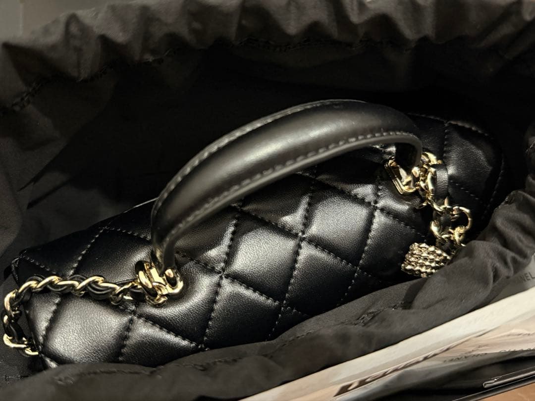 と*こ様 ノベルティ　ccロゴ　キルティングバッグ