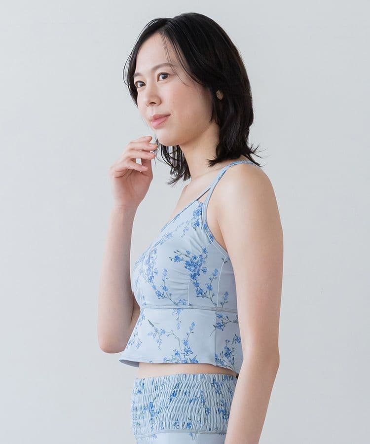 水色花柄クロスストラップヨガウェア