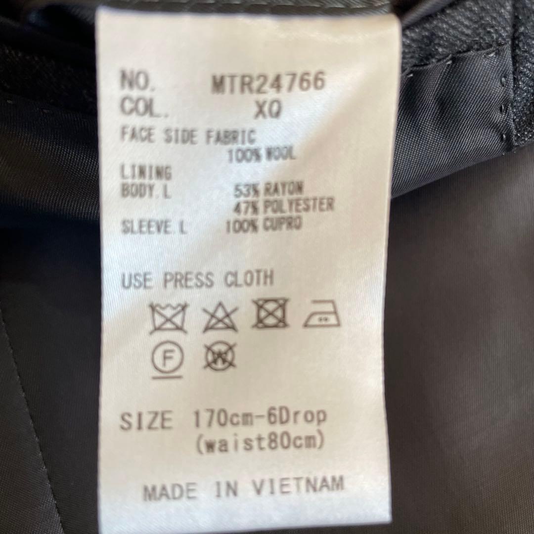 【美品】ユニバーサルランゲージ　スーツ　E.THOMAS TR24 秋冬