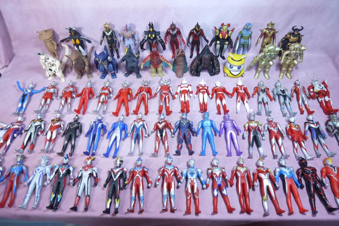 ウルトラヒーローシリーズ500　ウルトラ怪獣シリーズ500　ソフビ　69体