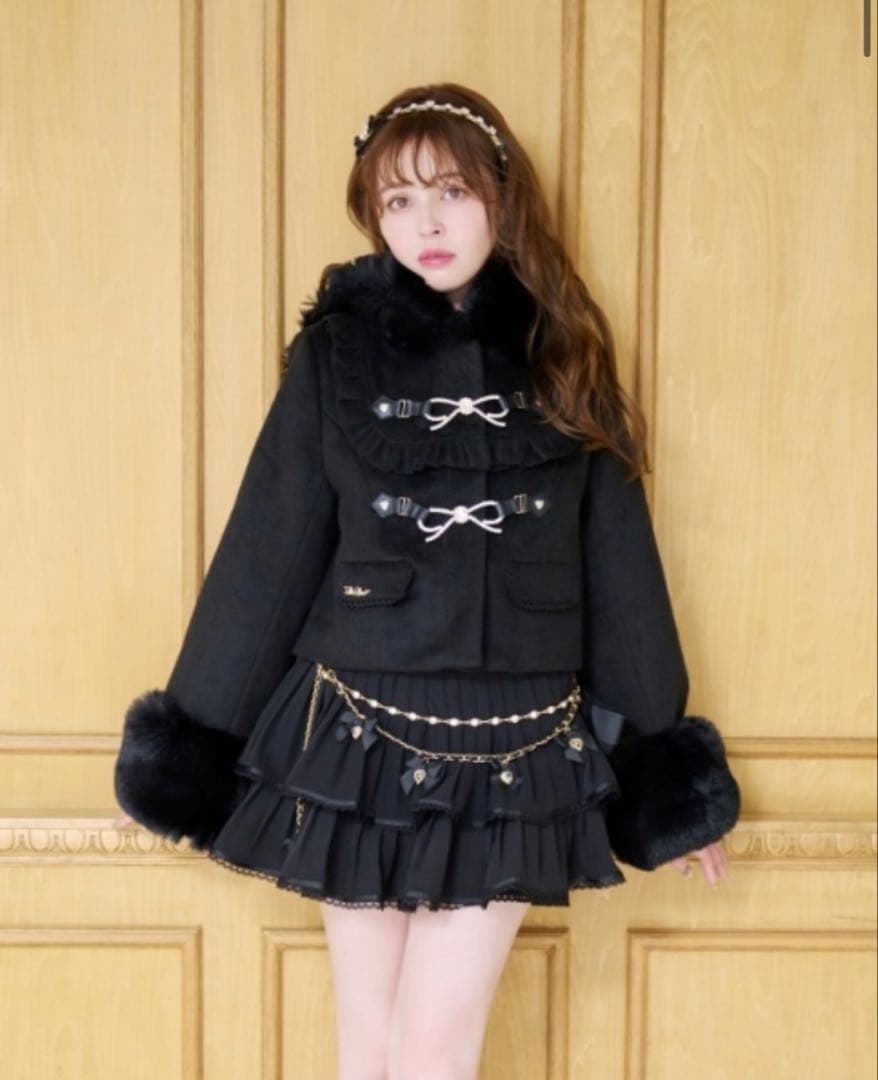 リズリサショートコート