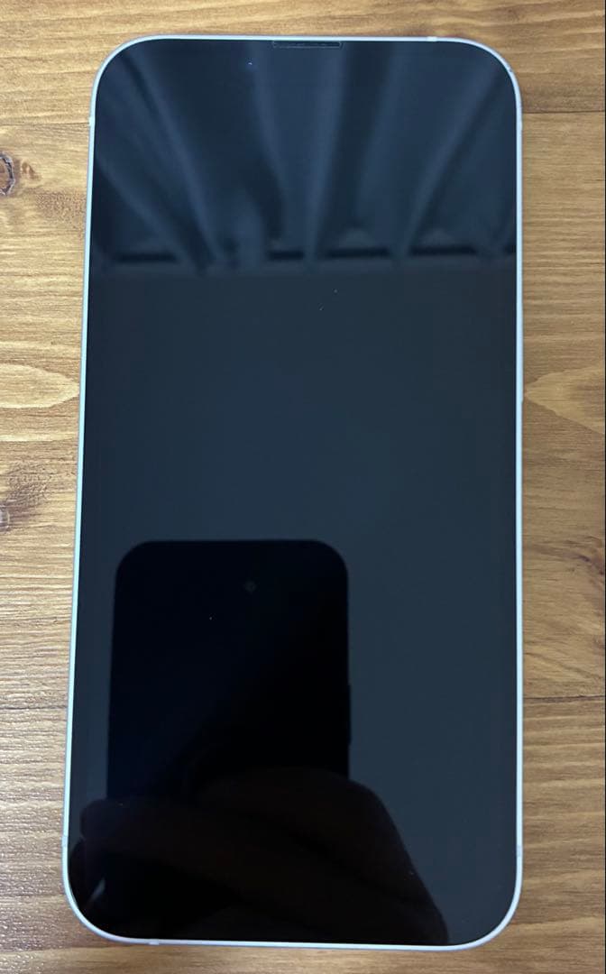 iPhone13 スターライト(ホワイト)128GB SIMフリー