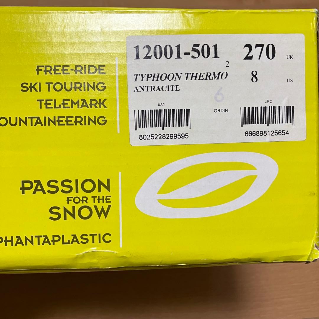 SCARPA タイフーン　ツアー用スキーブーツ 新品未使用