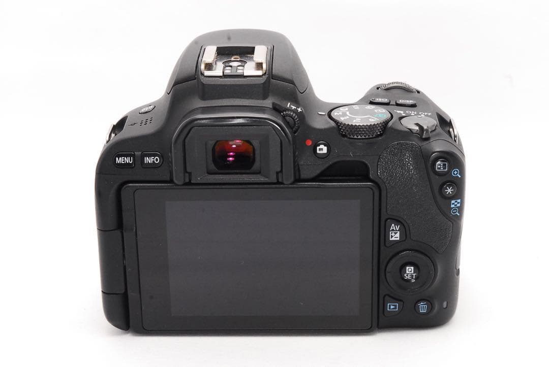 Canon EOS kiss X9☆一眼レフカメラ☆高倍率レンズ付でお得☆