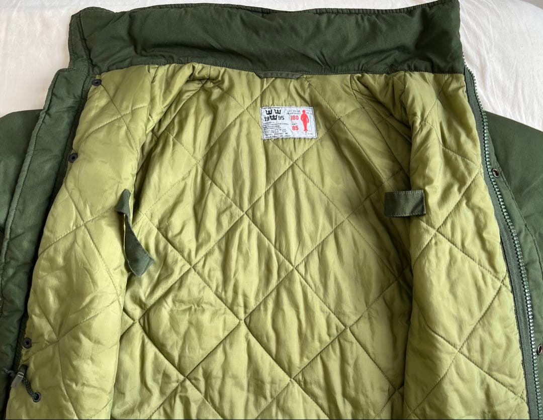 【デッドストック】スウェーデン軍　M90　後期　コールドウェザーパーカー