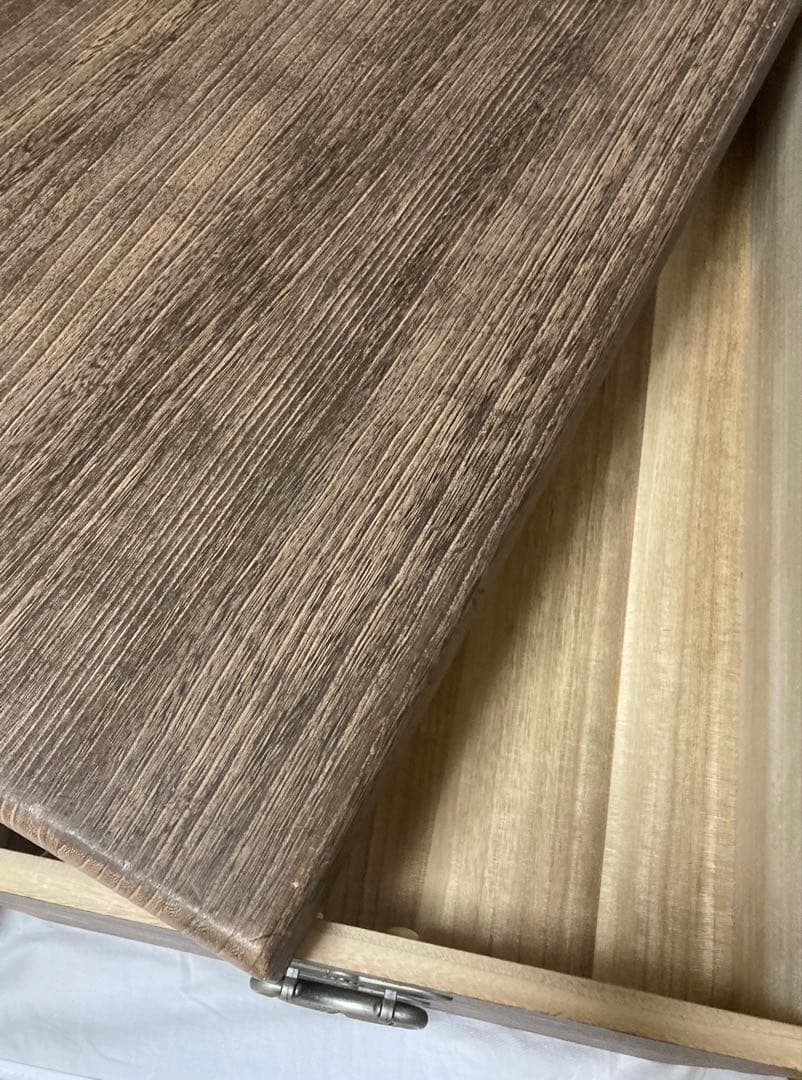 【期間限定SALE】職人の総桐衣装箱　2段　時代焼き仕上げ