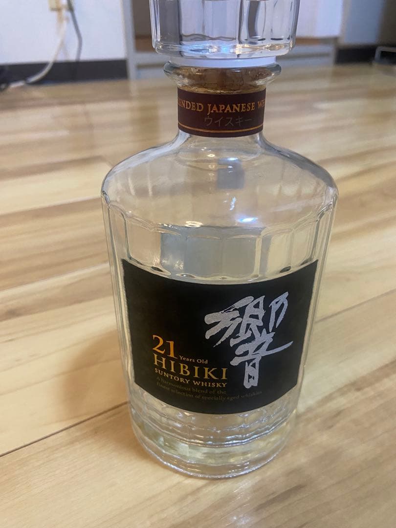 響21年 ウイスキー　空瓶未洗浄箱あり