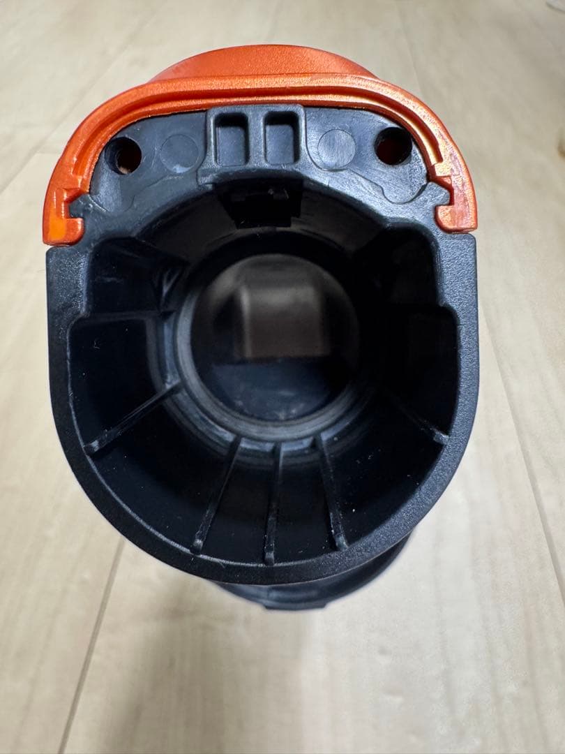 Panasonic コードレススティック掃除機 オレンジ MC-SBU430J