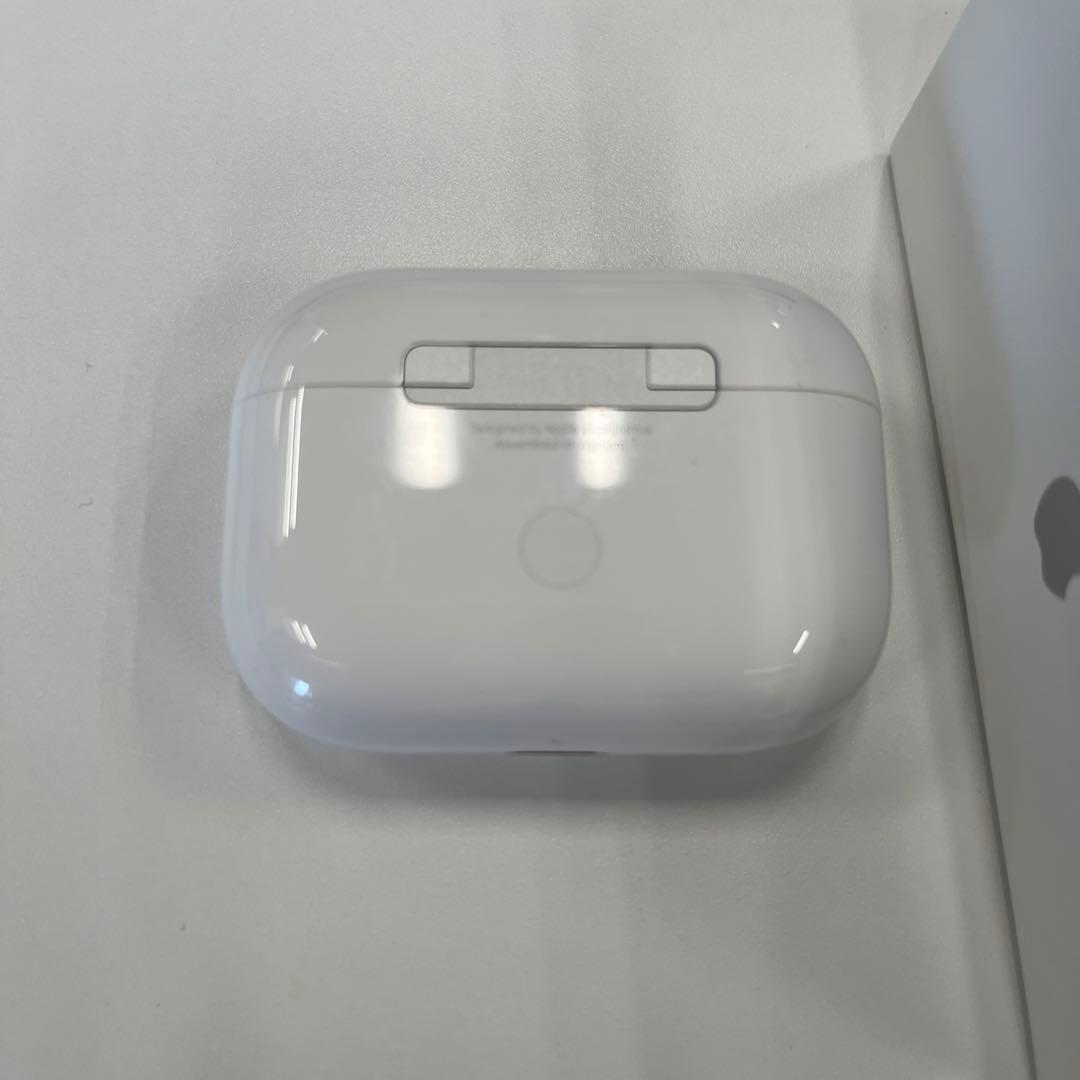 ひ*で様 Apple AirPods Pro 2/USB 本体と充電ケース