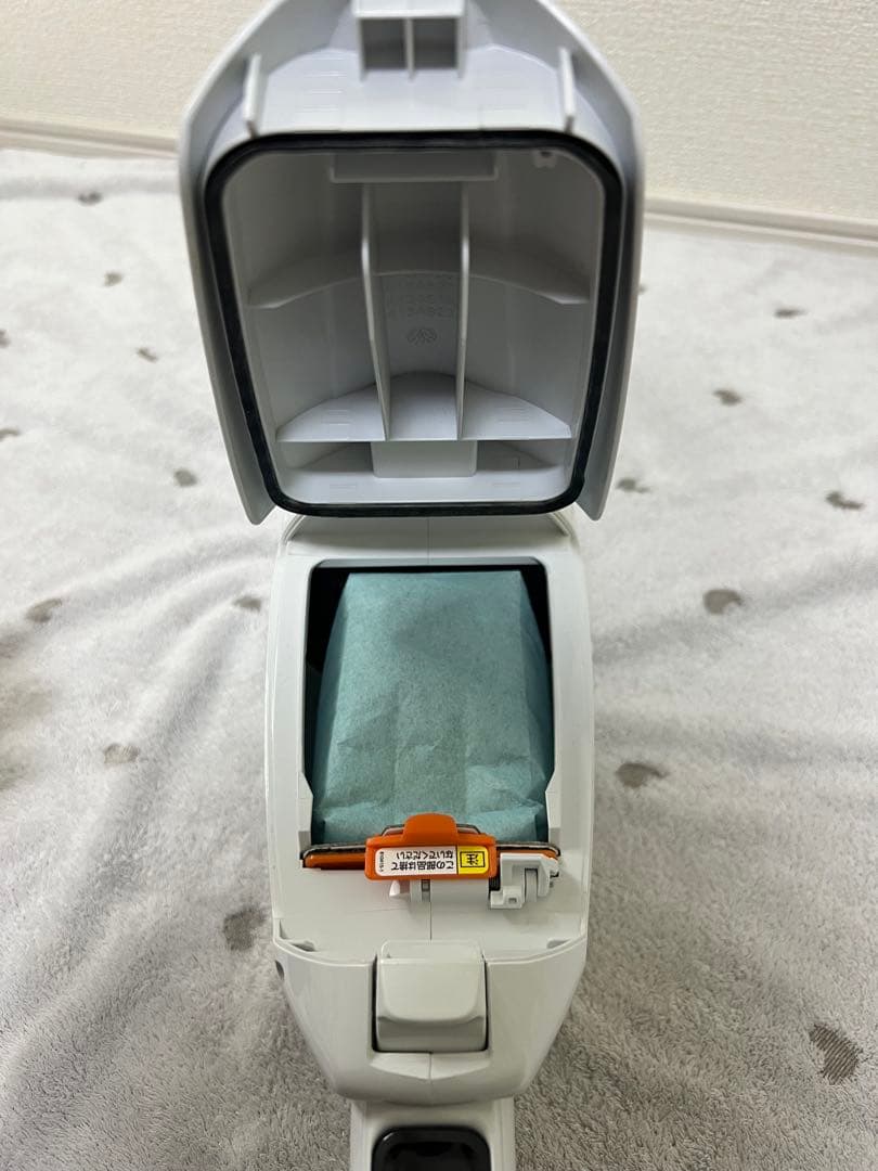 Makita 40Vmax 充電式掃除機2.5Ahバッテリー、急速充電器付