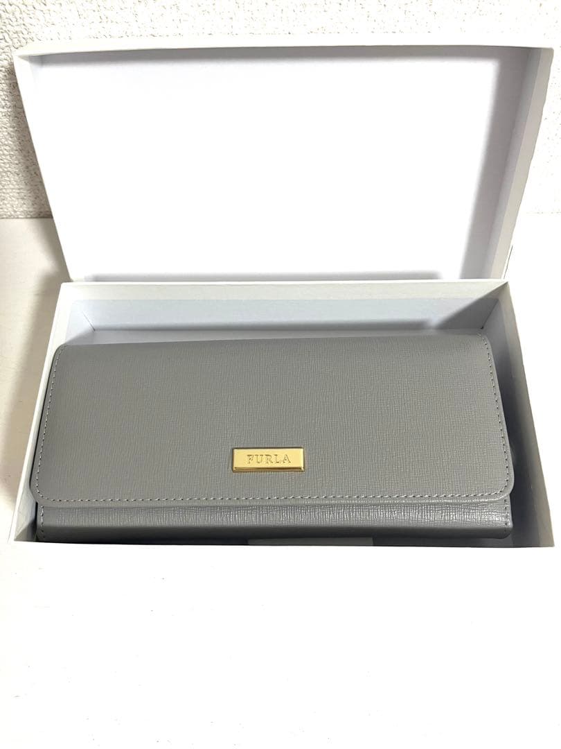 ゆ*か様 FURLA グレー 長財布 フラップ式 PS81CL0 B30000