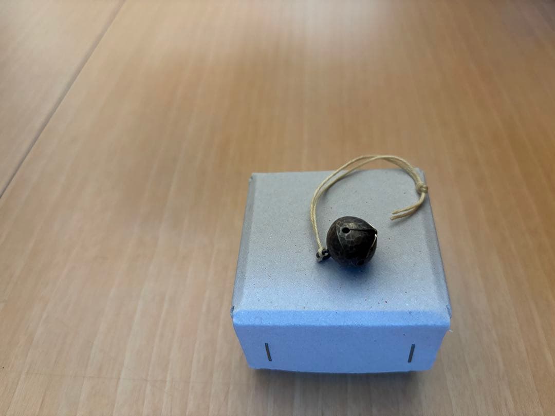 イソガワクミコ　銀鈴