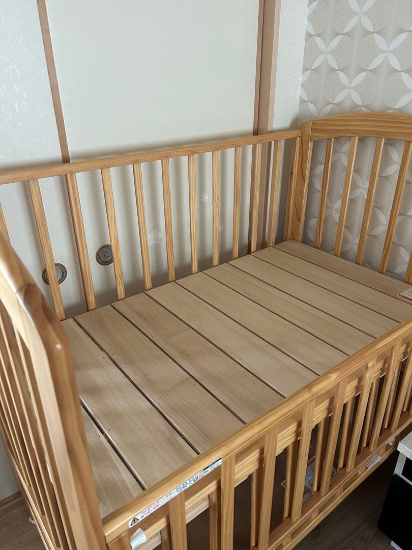 KATOJI木製ベビーベッド