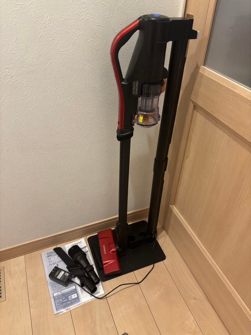 HITACHI コードレス掃除機　PV-BHL3000J BT未使用近　緑LED