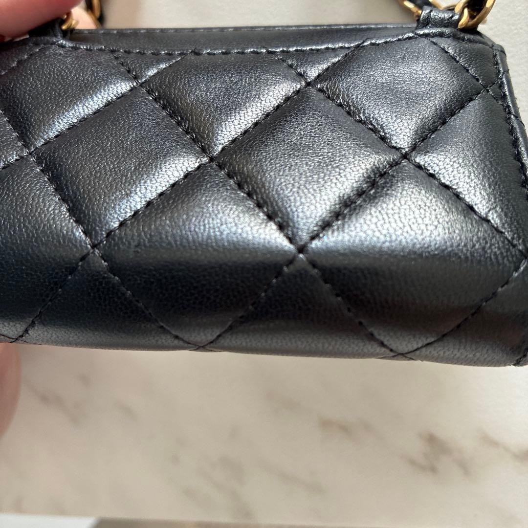 チ*エ様 美品　CHANEL シャネル　ミニミニマトラッセ　チェーンウォレット