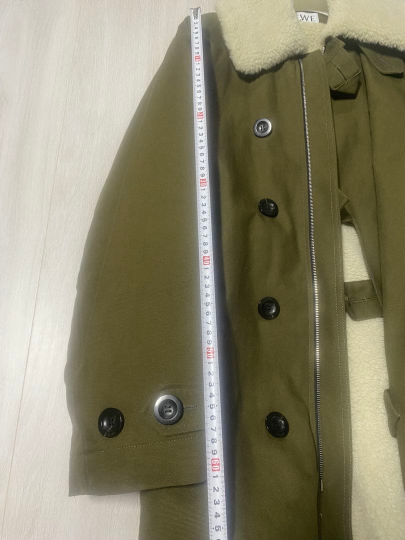 【HHHさん専用】LOEWE オリーブ色モッズコート シェルパ襟付き