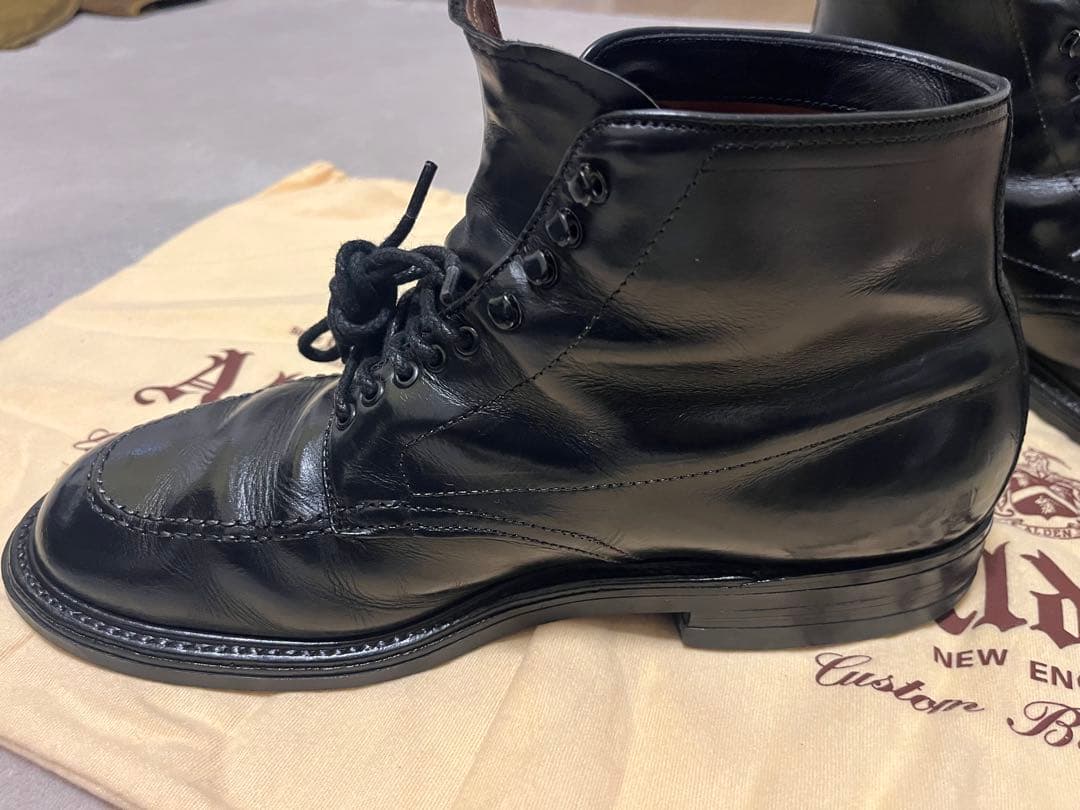 オールデン インディーブーツ Black CHRMXL Leather 401