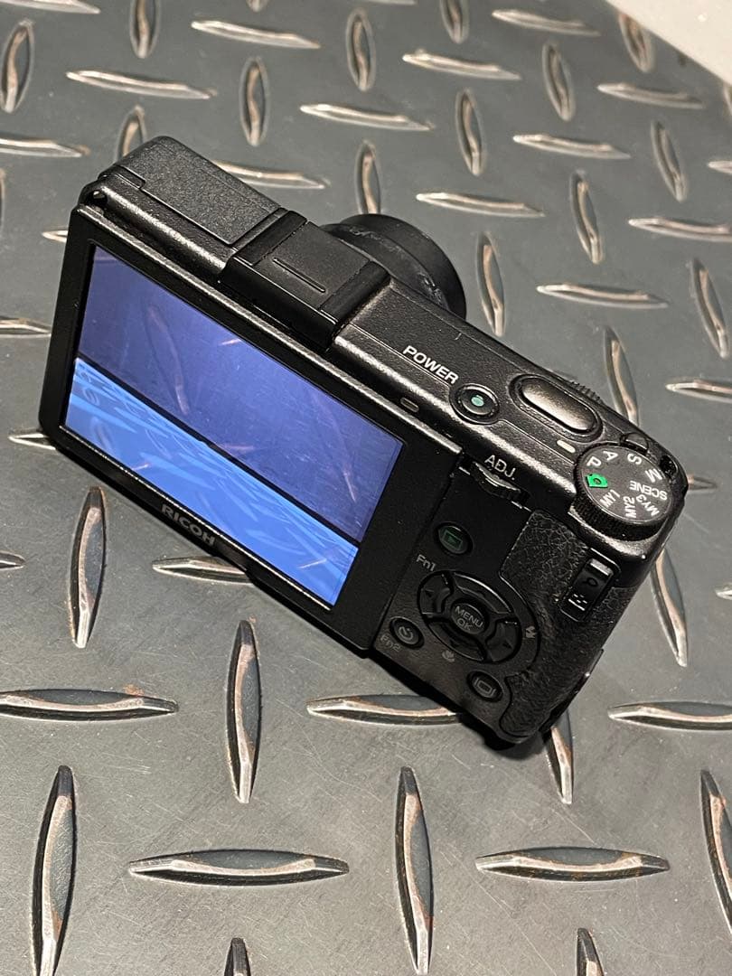 美品「RICOH GR DIGITAL Ⅲ」コンパクトデジタルカメラ