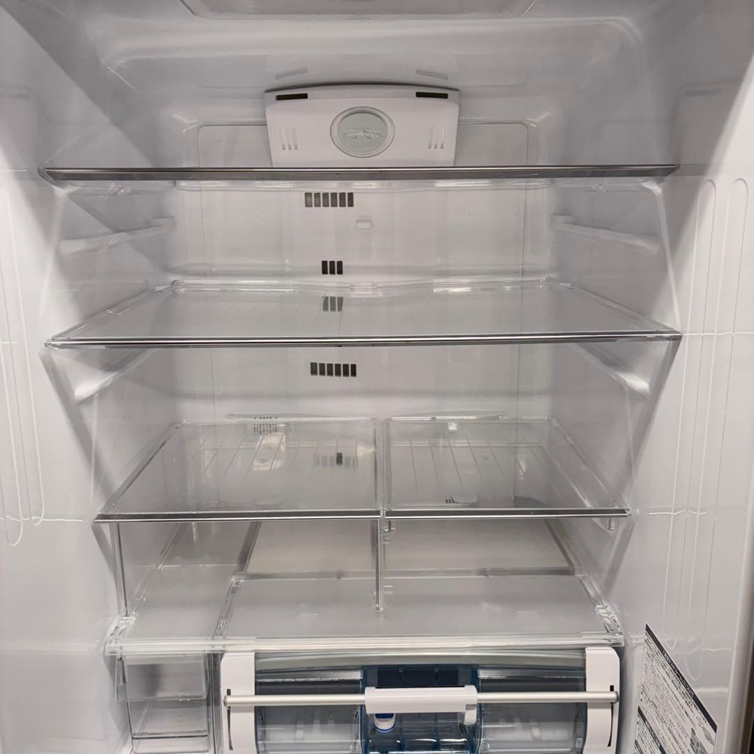 573 日立 大型冷蔵庫 400L強 小型 家庭用 自動製氷 右開き 5ドア