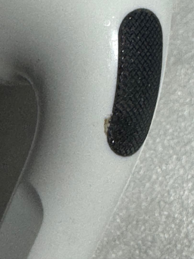 k*i様 AirPods pro 第二世代　本体 ホワイト 充電ケース付き