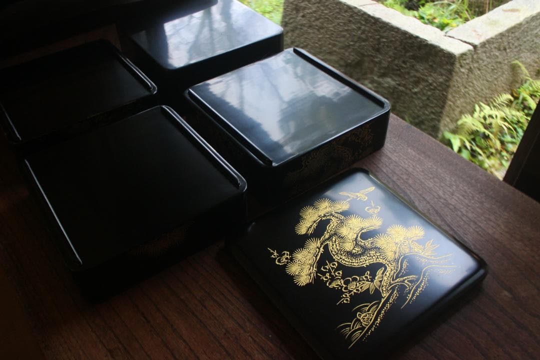 デッドストック！！極上松竹梅鶴亀沈金の映える輪島塗屠蘇器重箱揃い（検重箱お重