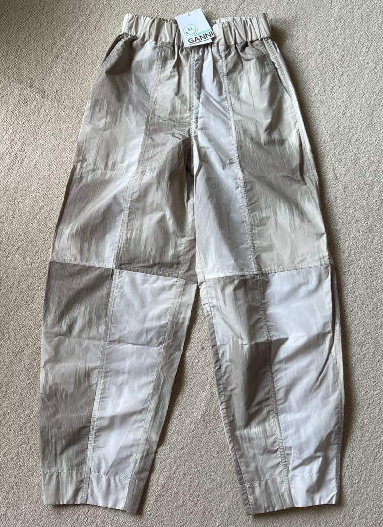 GANNI シェルパンツ　34