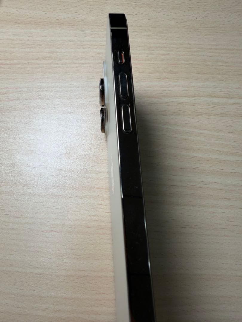 【美品】 iPhone14 Pro 256GB ゴールドSIMフリー アメリカ版