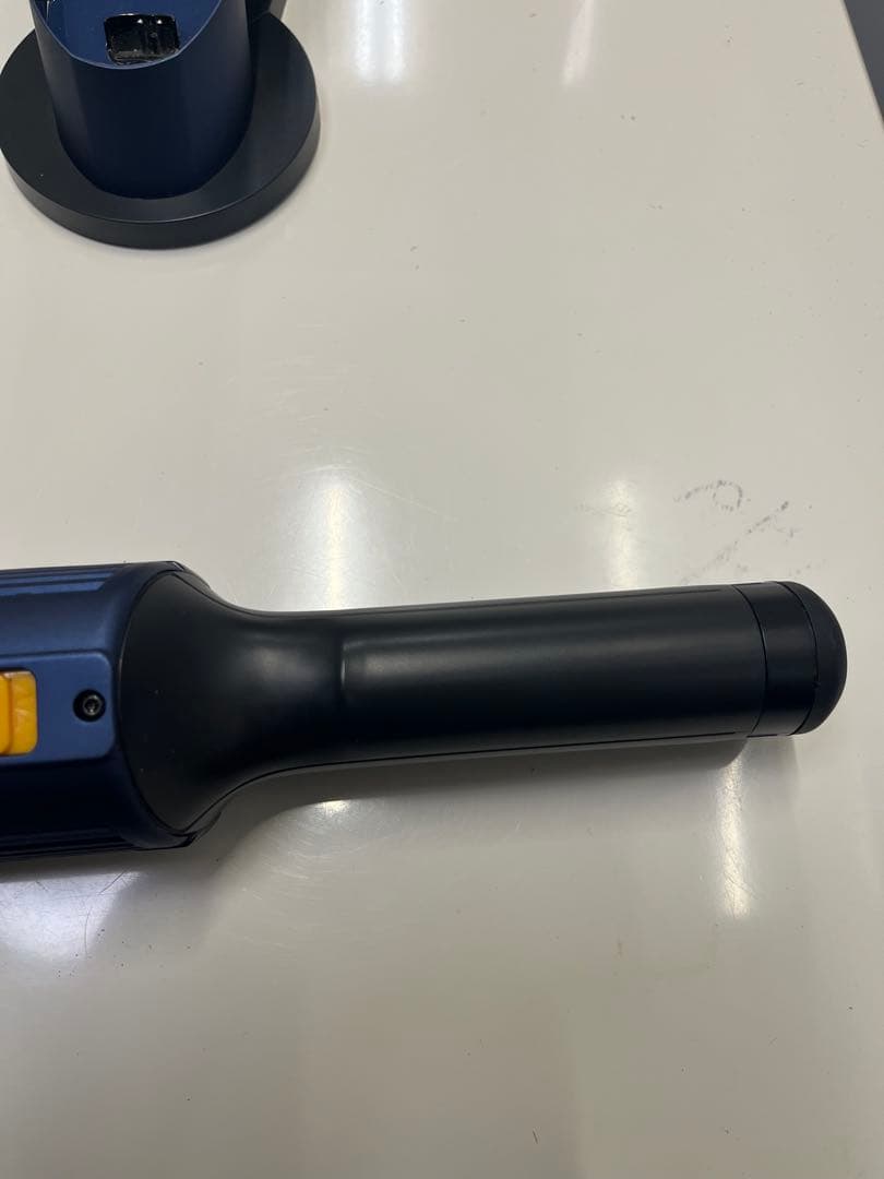 Shark 充電式ハンディクリーナー WV405J ネイビー