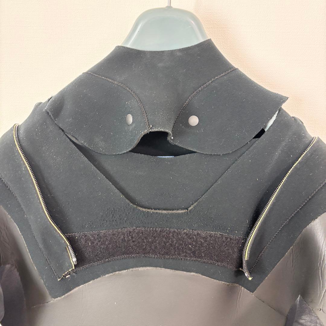 M size BeWet 5mm×3mmセミドライ　ウェットスーツ　チタン　ビー