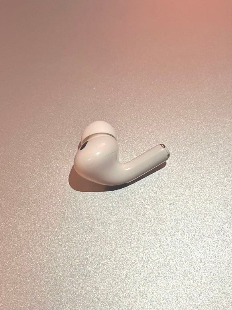 AirPods Pro 2 左耳のみ　L片耳　イヤホン　A2699